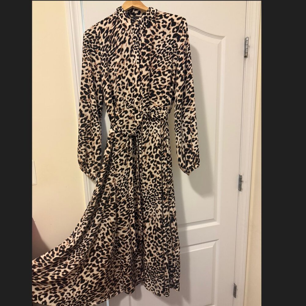BCBGMAXAZRIA Leopard-Print Dress Size M